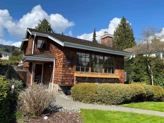 Photo 2: 1143 JEFFERSON Avenue in West Vancouver: Ambleside House for sale : MLS®# R2683654