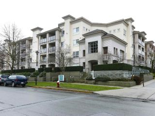 Photo 3: 103 5500 ANDREWS Road in Richmond: Steveston South Condo for sale in "Southwater" : MLS®# R2459905