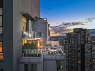 Main Photo: 3503 1495 RICHARDS Street in Vancouver: Yaletown Condo for sale in "Azura II" (Vancouver West)  : MLS®# R2634394