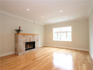 Photo 3: 4062 BEATRICE Street in Vancouver: Victoria VE House for sale (Vancouver East)  : MLS®# V941379