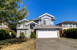 Main Photo: 7572 129A Street in Surrey: West Newton House for sale : MLS®# R2202371