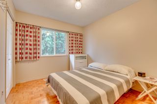 Photo 5: 2297 KUGLER Avenue in Coquitlam: Central Coquitlam House for sale : MLS®# R2230628