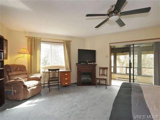 Photo 11: 24 Quincy St in VICTORIA: VR Hospital House for sale (View Royal)  : MLS®# 669216