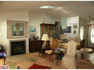 Photo 6: 11101 CANYON Crescent in Delta: Sunshine Hills Woods House for sale in "SUNSHINE HILLS WOODS" (N. Delta)  : MLS®# F1222780