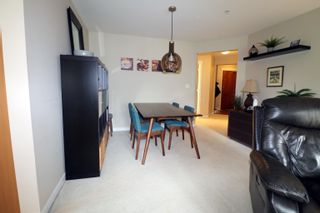 Photo 5: 215 3105 LINCOLN Avenue in Coquitlam: New Horizons Condo for sale : MLS®# R2694856