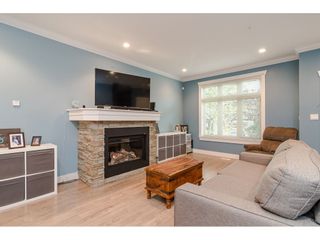 Photo 3: 7817 211B Street in Langley: Willoughby Heights Condo for sale in "Shaughnessy Mews" : MLS®# R2412194