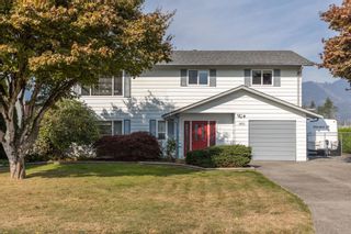 Photo 1: 1833 BEAMAN Drive: Agassiz House for sale : MLS®# R2731641
