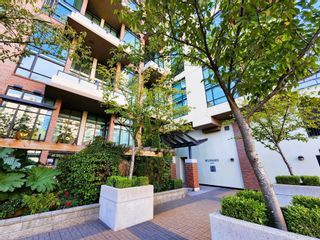 Photo 2: 519 10 RENAISSANCE Square in New Westminster: Quay Condo for sale in "Murano Lofts" : MLS®# R2819029