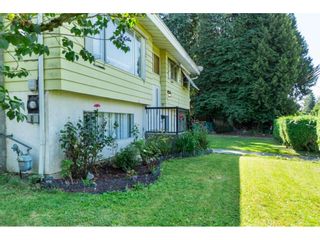 Photo 2: 2088 MCKENZIE Road in Abbotsford: Central Abbotsford House for sale : MLS®# R2394452