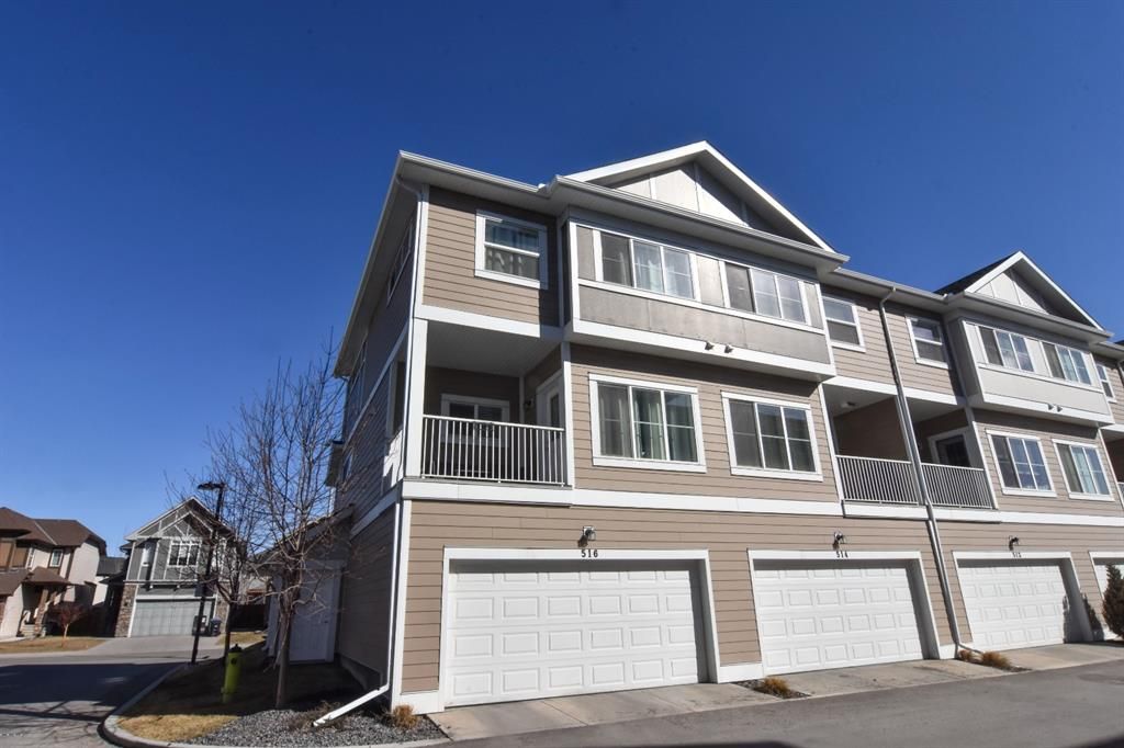 Photo 4: Photos: 516 Cranford Drive SE in Calgary: Cranston Row/Townhouse for sale : MLS®# A1198824