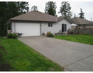 Photo 2: 11367 CREEKSIDE Street in Maple_Ridge: Cottonwood MR House for sale (Maple Ridge)  : MLS®# V764890