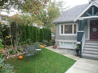 Photo 2: 301 East 18th Avenue in Vancouver: Home for sale : MLS®# V794683