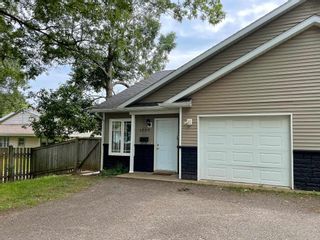 Photo 1: 1059 Scott Drive in North Kentville: Kings County Residential for sale (Annapolis Valley)  : MLS®# 202209633