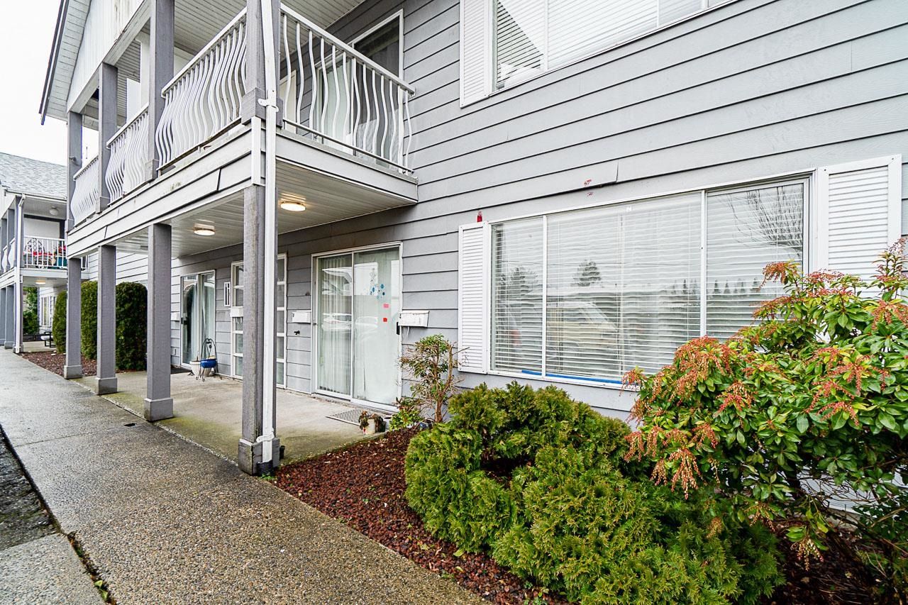 Main Photo: 4 46260 HARFORD Street in Chilliwack: Chilliwack N Yale-Well Condo for sale in "Colonnial Courts" : MLS®# R2656751