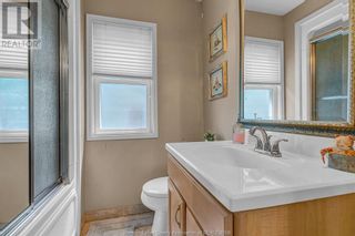 Photo 16: 1015 ELM AVENUE in Windsor: House for sale : MLS®# 23009921