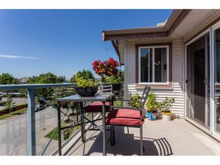 Photo 19: 306 22150 48TH Avenue in Langley: Murrayville Condo for sale in "EAGLE CREST" : MLS®# R2182501