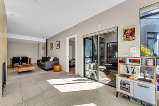 Photo 9: 406 2130 W 12TH Avenue in Vancouver: Kitsilano Condo for sale in "Arbutus West Terrace" (Vancouver West)  : MLS®# R2879285