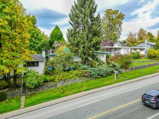 Photo 2: 61 E EIGHTH Avenue in New Westminster: The Heights NW House for sale : MLS®# R2832525