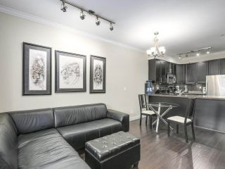 Photo 5: 106 7227 ROYAL OAK Avenue in Burnaby: Metrotown Townhouse for sale (Burnaby South)  : MLS®# R2198783