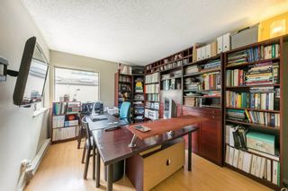 Photo 13: 5767 MAYVIEW Circle in Burnaby: Burnaby Lake Townhouse for sale (Burnaby South)  : MLS®# R2453686