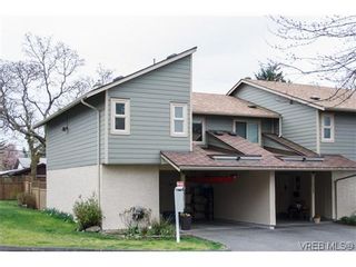 Photo 1: 1124 Kiwi Rd in VICTORIA: La Langford Lake Row/Townhouse for sale (Langford)  : MLS®# 635923