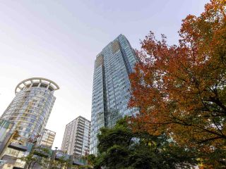 Photo 2: 3201 1288 W GEORGIA Street in Vancouver: West End VW Condo for sale in "Residences on Georgia" (Vancouver West)  : MLS®# R2506068