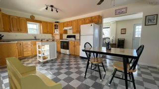 Photo 11: 114 Elm Street in Springhill: 102S-South of Hwy 104, Parrsboro Residential for sale (Northern Region)  : MLS®# 202302084