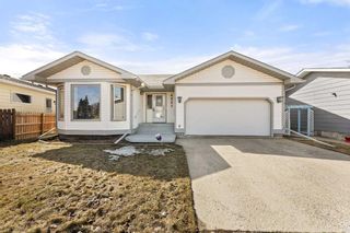 Photo 1: 4521 Shannon Drive: Olds Detached for sale : MLS®# A2125837