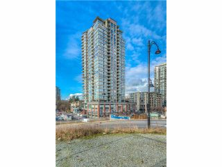 Photo 2: 306 400 CAPILANO Road in Port Moody: Port Moody Centre Condo for sale in "ARIA II AT SUTTERBROOK" : MLS®# V1126880