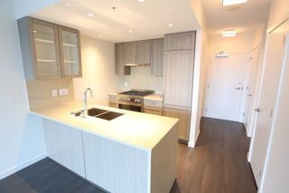 Photo 2: 501 5598 ORMIDALE Street in Vancouver: Collingwood VE Condo for sale (Vancouver East)  : MLS®# R2137085