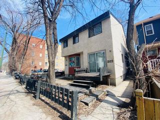 Photo 2: 205 Langside Street in Winnipeg: West Broadway Residential for sale (5A)  : MLS®# 202009128