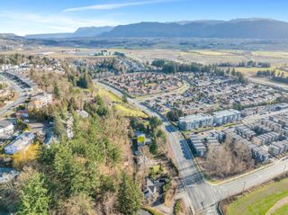 Photo 11: 35825 OLD YALE Road in Abbotsford: Abbotsford East House for sale : MLS®# R2795004