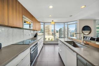 Photo 2: 2201 867 HAMILTON Street in Vancouver: Downtown VW Condo for sale in "JARDINE'S LOOKOUT" (Vancouver West)  : MLS®# R2894943