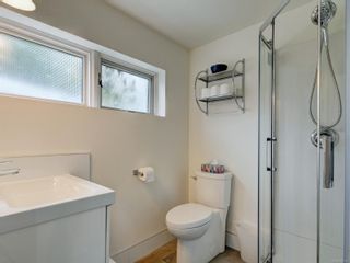 Photo 43: 2067 Crescent Rd in Oak Bay: OB Gonzales House for sale : MLS®# 902372