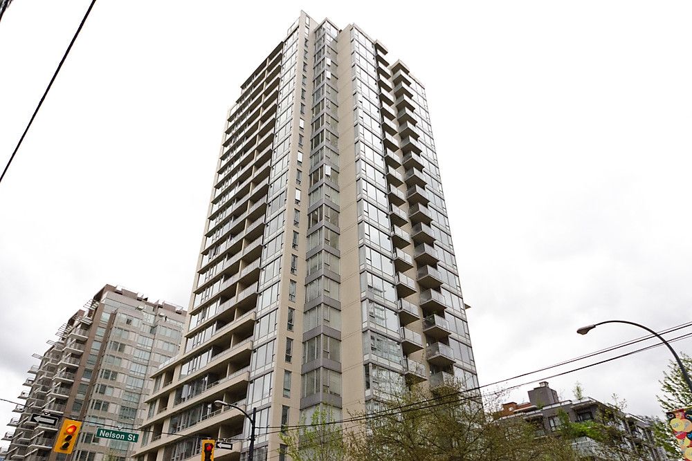 Main Photo: 903 1001 RICHARDS Street in Vancouver: Downtown VW Condo for sale in "MIRO" (Vancouver West)  : MLS®# V947357