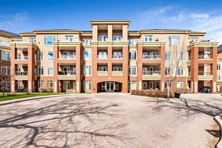 Photo 1: 301 2 Hemlock Crescent SW in Calgary: Spruce Cliff Apartment for sale : MLS®# A2121692