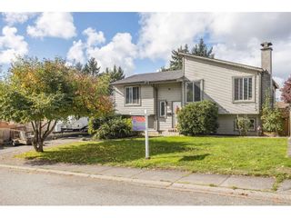 Photo 1: 5235 199A Street in Langley: Langley City House for sale : MLS®# R2624097