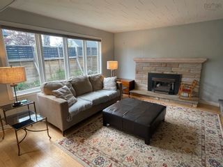 Photo 11: 239 Highway 8 in Milton: 406-Queens County Residential for sale (South Shore)  : MLS®# 202400085