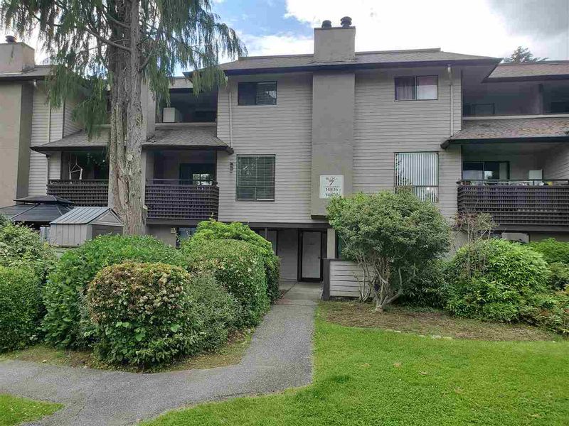 FEATURED LISTING: 14850 HOLLY PARK Lane Surrey