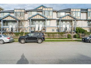 Photo 2: 57 13899 LAUREL Drive in Surrey: Whalley Townhouse for sale in "Emerald Gardens" (North Surrey)  : MLS®# R2527402