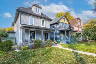 Photo 1: 317 8th Street East in Saskatoon: Nutana Residential for sale : MLS®# SK945768