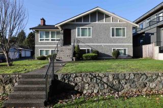 Photo 1: 7589 VIVIAN Drive in Vancouver: Fraserview VE House for sale (Vancouver East)  : MLS®# R2531068