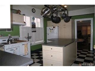 Photo 6:  in VICTORIA: Vi Hillside House for sale (Victoria)  : MLS®# 356632
