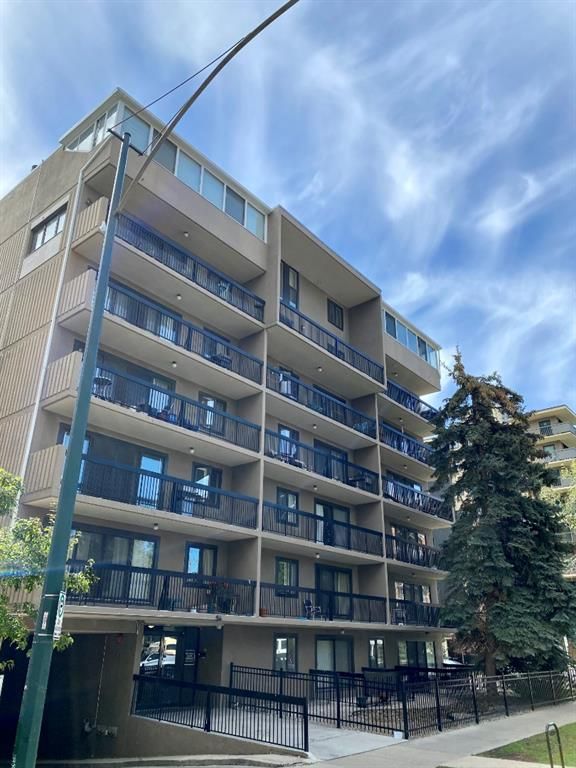 Main Photo: 302 1033 15 Avenue SW in Calgary: Beltline Apartment for sale : MLS®# A1256839