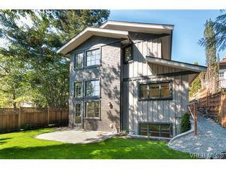 Photo 20: 1217 Hewlett Pl in VICTORIA: OB South Oak Bay House for sale (Oak Bay)  : MLS®# 700508