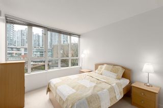 Photo 8: 610 63 KEEFER Place in Vancouver: Downtown VW Condo for sale (Vancouver West)  : MLS®# R2667615