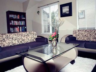 Photo 3: # 7 8775 161ST ST in Surrey: Fleetwood Tynehead Condo for sale