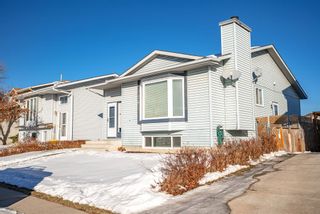 Photo 2: 76 Appletree Crescent SE in Calgary: Applewood Park Detached for sale : MLS®# A2013031