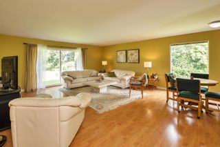 Photo 4: 19658 RICHARDSON Road in Pitt Meadows: North Meadows PI House for sale : MLS®# R2640756