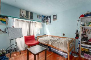 Photo 6: 1924 KITCHENER Street in Vancouver: Grandview VE House for sale in "COMMERCIAL DRIVE" (Vancouver East)  : MLS®# R2168813